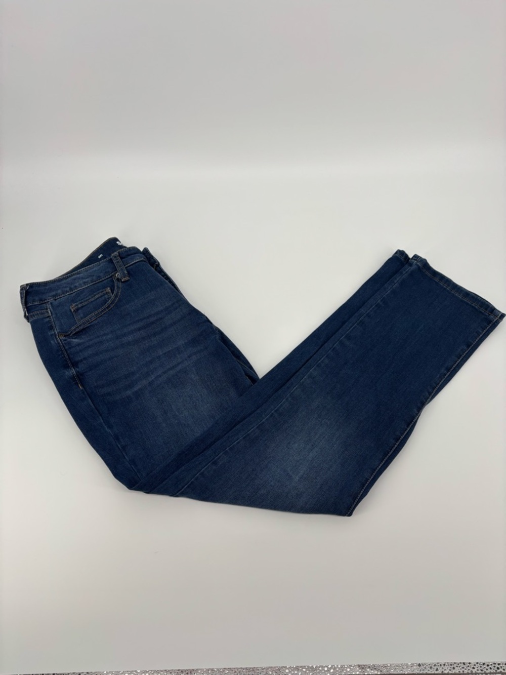 Sonoma Goods For Life Womens Straight Leg Jeans Size 8R Dark Wash Blue Denim